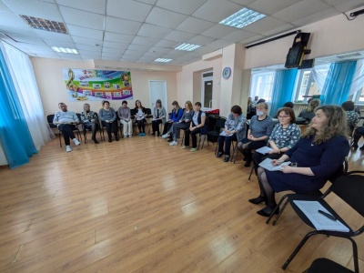 Республиканский СРЦН провел занятия для специалистов филиалов