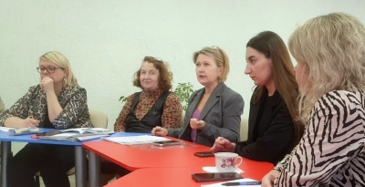 В Республиканском СРЦН прошел круглый стол с коллегами из УСЗН УР города Ижевска